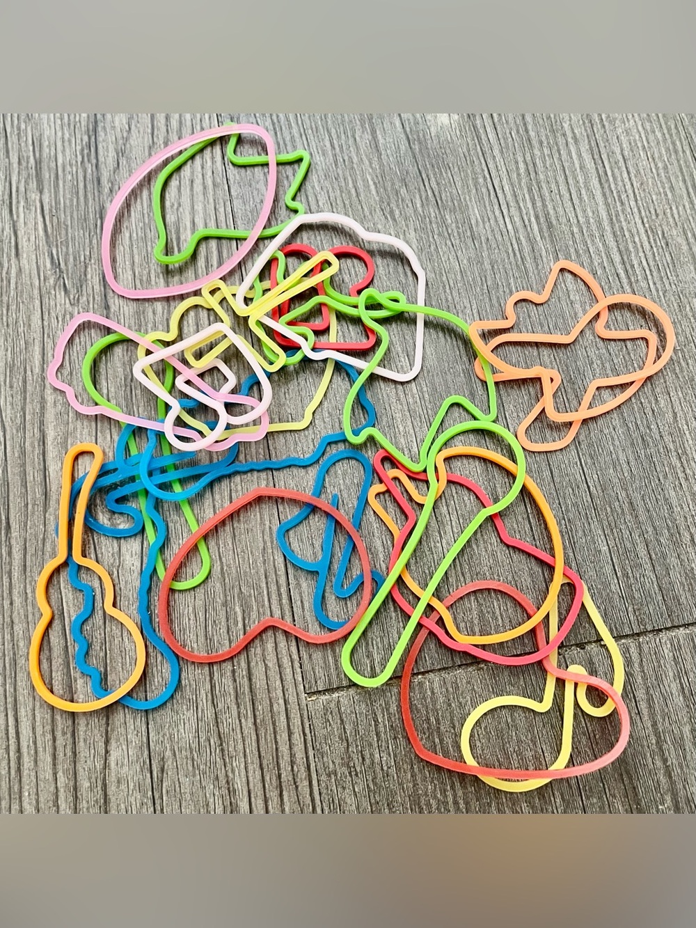 🏈 Lot of Silly Bandz 🏈